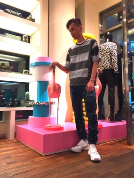 「DIESEL BLACK GOLD（ディーゼル ブラック ゴールド）のアイテム（Tシャツ/カットソー、ブラック系）」を使った、GISSI-さん（メンズ・180cm）の春コーディネート