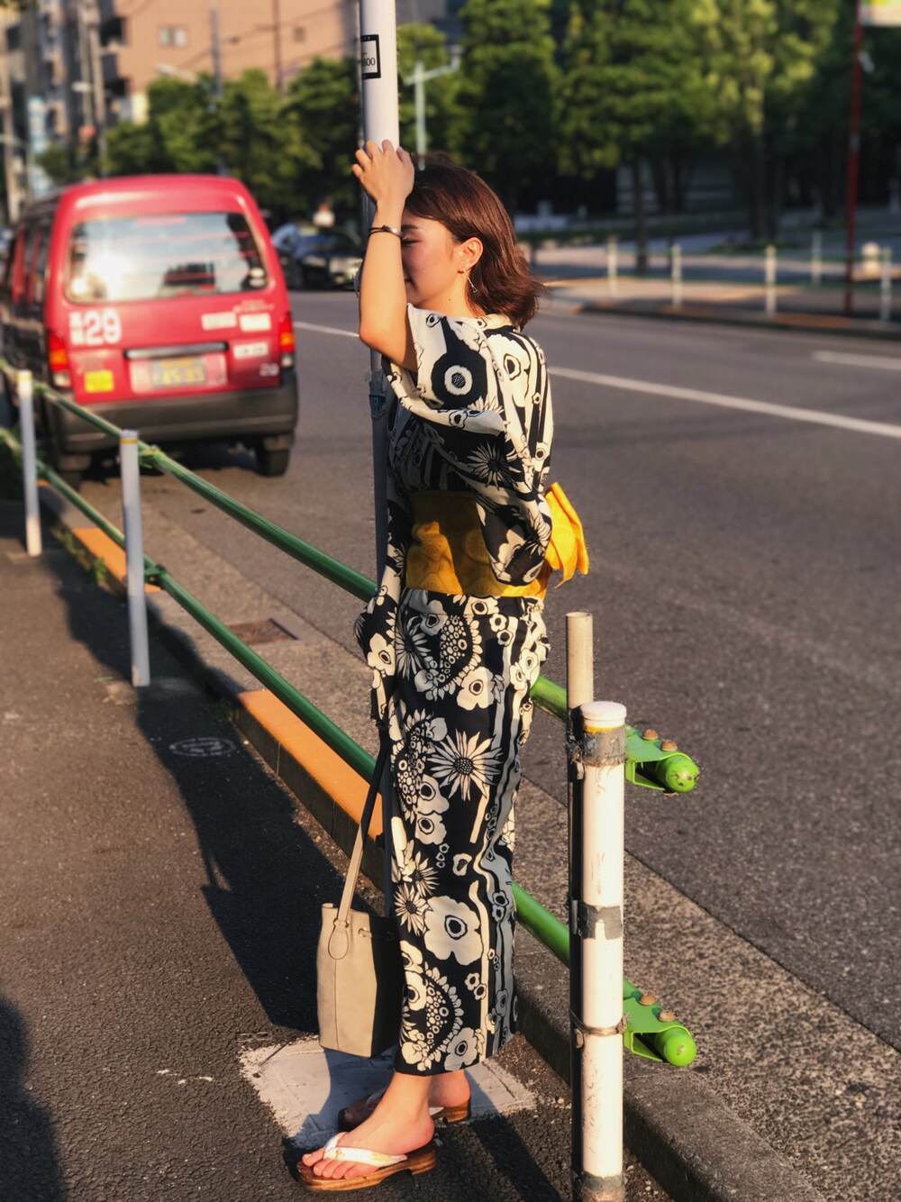 「UNIQLOのアイテム（浴衣、ホワイト系）」を使った、Bennysさん（レディース・160cm）の夏コーディネートの1枚目の写真