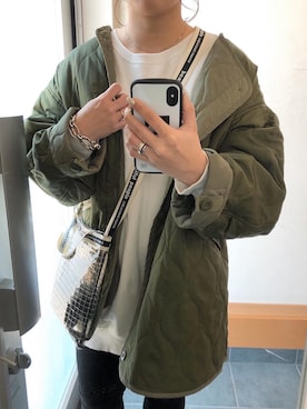 「サコッシュ」｜「アイテム（ノーカラージャケット）」を使った、hanamama87さん（レディース・155cm）の春コーディネート
