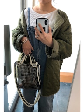 「サコッシュ」｜「アイテム（ノーカラージャケット）」を使った、hanamama87さん（レディース・155cm）の春コーディネート