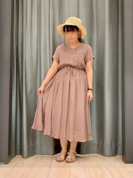 「ELENCARE DUE」｜「アイテム（ワンピース/ドレス）」を使った、ちひろさん（レディース・154cm）の春コーディネート