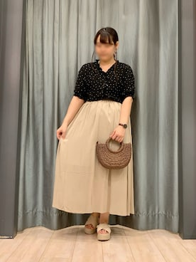 「ELENCARE DUE（エレンカーレデュエ）のアイテム」を使った、ちひろさん（レディース・154cm）の夏コーディネート