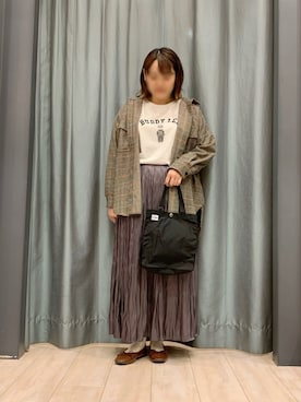 「ビッグシャツ」｜「アイテム（バレエシューズ）」を使った、ちひろさん（レディース・154cm）の秋コーディネート