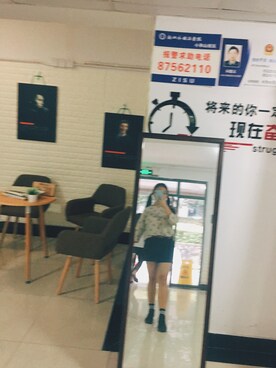 「school」｜「アイテム（ブーツ）」を使った、见过越多的清晨却越陌生-さん（レディース・163cm）の秋コーディネート
