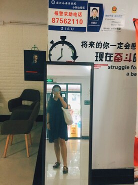 「school」｜「アイテム（腕時計）」を使った、见过越多的清晨却越陌生-さん（レディース・163cm）の秋コーディネート