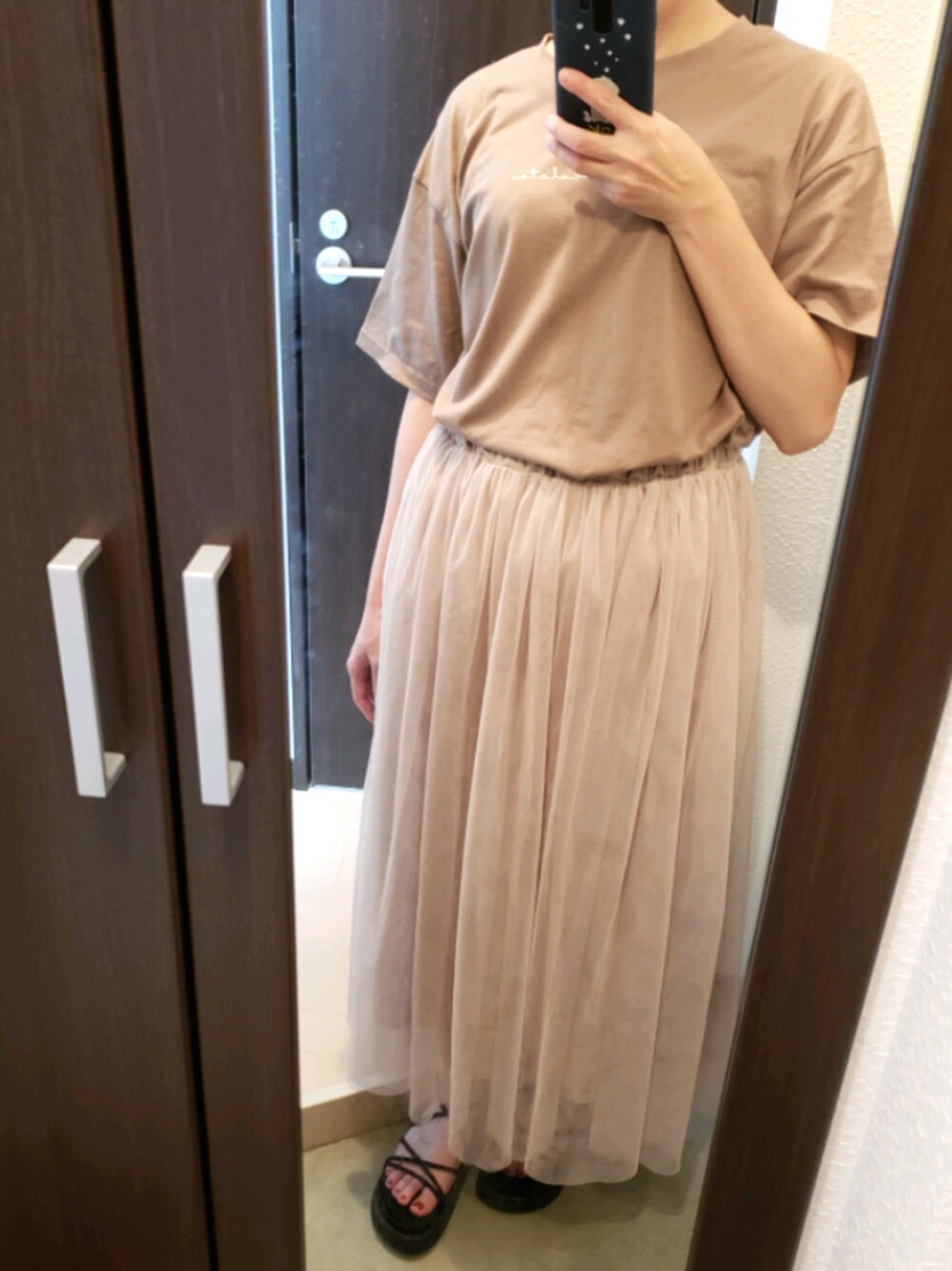 「chocomee」｜「chocomeeのみるくちょこTee（Tシャツ/カットソー、ブラウン系）」を使った、KaOさん（レディース・154cm）の夏コーディネートの1枚目の写真