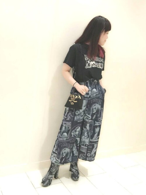 Hysteric Glamour伊勢丹新宿店tomoさんのバングル リストバンドを使ったコーディネート Zozotown