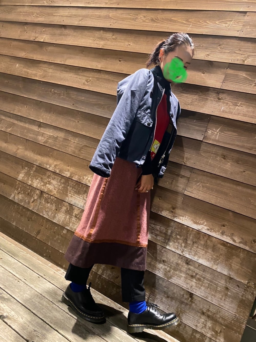 「barbour、コムデギャルソン、ドクターマーチン」｜「COMME des GARCONSのアイテム（ワンピース、レッド系）」を使った、shihoneshianさん（レディース・157cm）の秋コーディネートの1枚目の写真