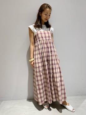 「大人カジュアル」｜「アイテム（サロペット/オーバーオール、オレンジ系）」を使った、SHARE PARKさん（レディース・162cm）の春コーディネート