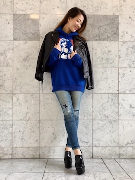 「ニットパーカー」｜「アイテム（ブルゾン）」を使った、Ayakaさん（レディース・161cm）の秋コーディネート