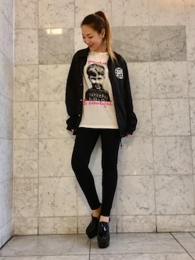「梅雨対策」｜「アイテム（アクセサリー）」を使った、Ayakaさん（レディース・161cm）の夏コーディネート