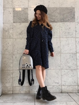 「ノーカラー」｜「アイテム（ハンチング/ベレー帽）」を使った、Ayakaさん（レディース・161cm）の秋コーディネート