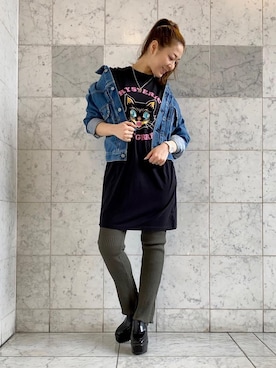 「ロンt」｜「アイテム（デニムジャケット）」を使った、Ayakaさん（レディース・161cm）の春コーディネート