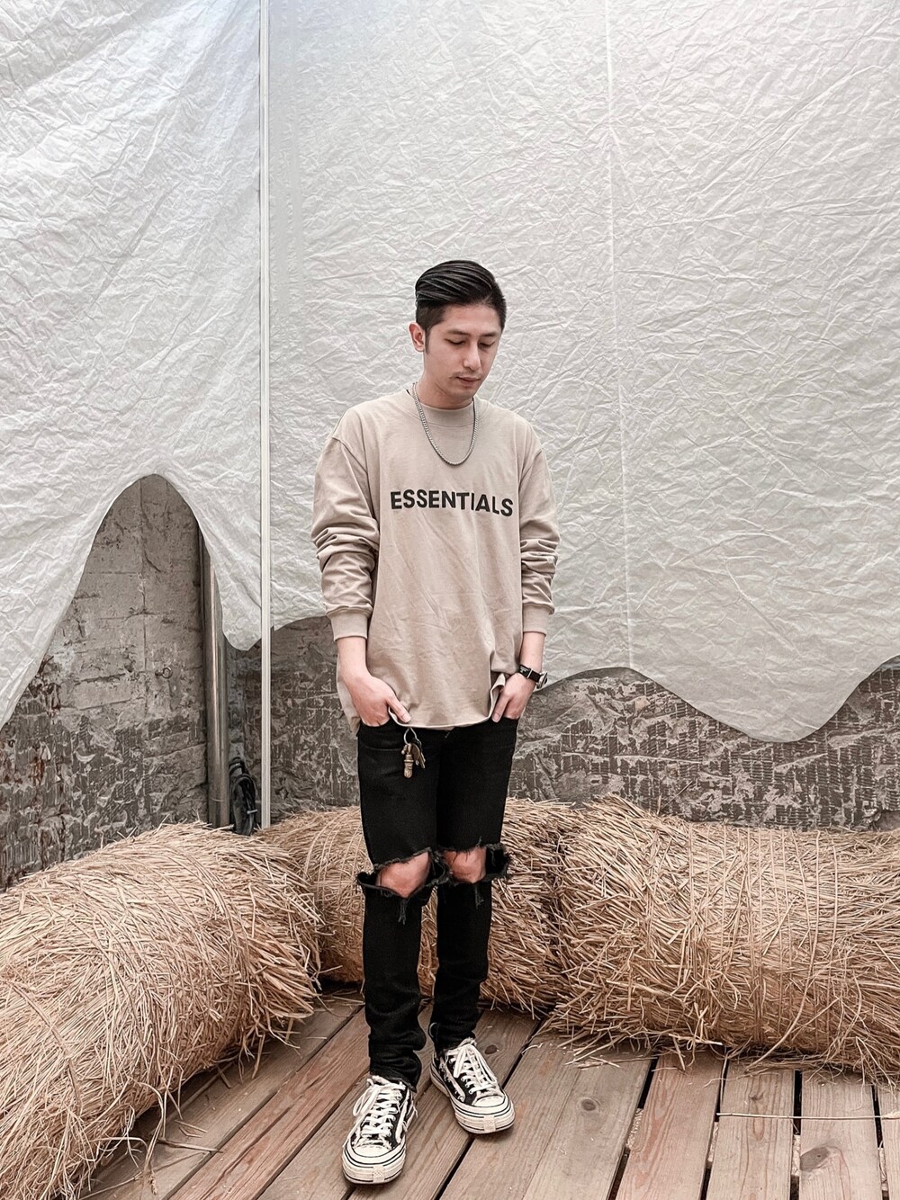 「fog、fogEssentials、fog essentials、FOG - Fear Of God Essentials、fear of god、fearofgod、xvessel、BEAMS」｜「FOG ESSENTIALSのアイテム（トップス、ベージュ系）」を使った、Foxさん（メンズ・173cm）の冬コーディネートの1枚目の写真