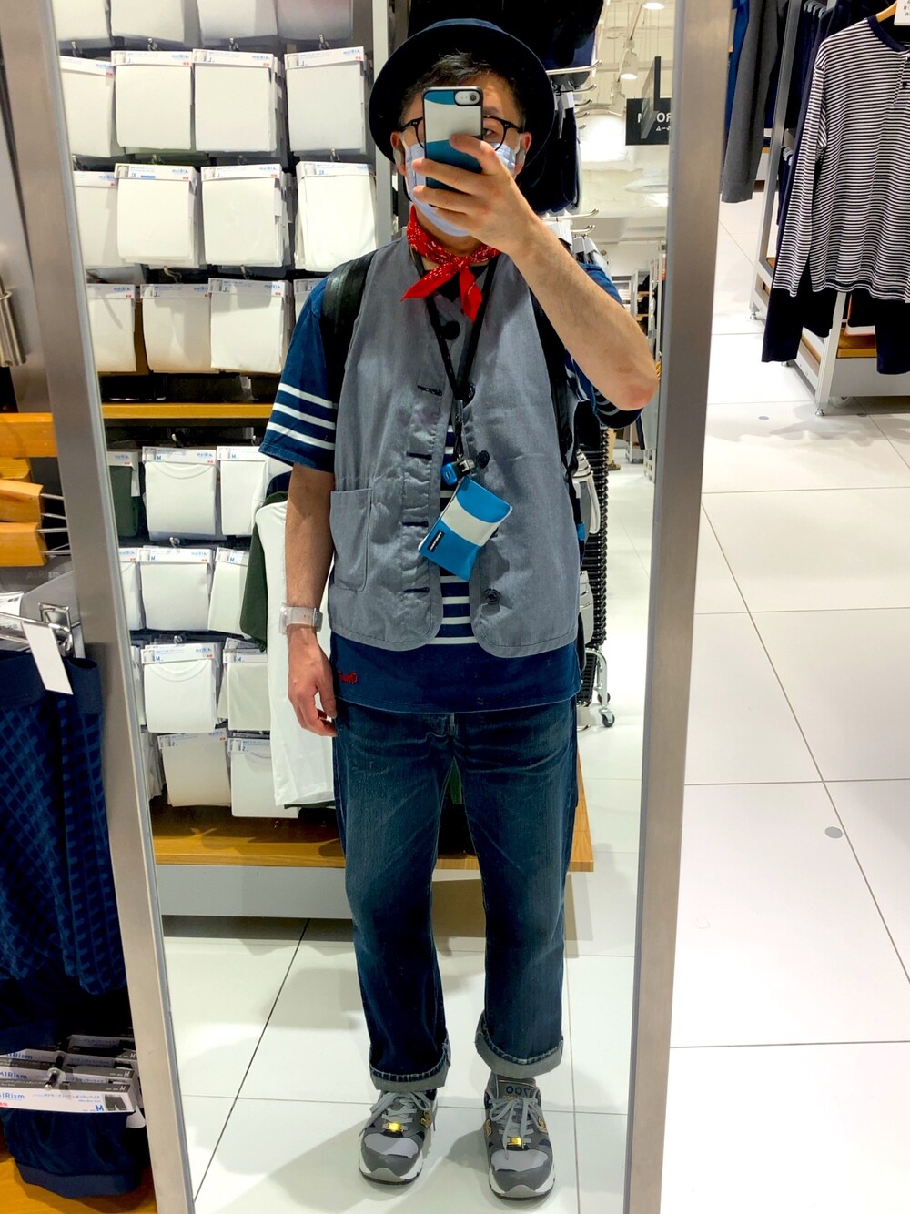 「リーバイス、Levis、501xx、バレンシア、フライターグ、FREITAG、New Balance、ニューバランス、1700」｜「Levi'sのアイテム（デニムパンツ、ブルー系）」を使った、Yoshiotaniさん（メンズ・170cm）の夏コーディネートの1枚目の写真