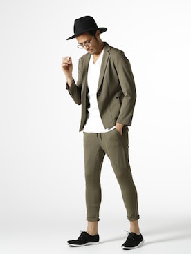 「アイテム（パーカー、グリーン系）」を使った、JACKROSE OFFICIALさん（メンズ・175cm）の冬コーディネート