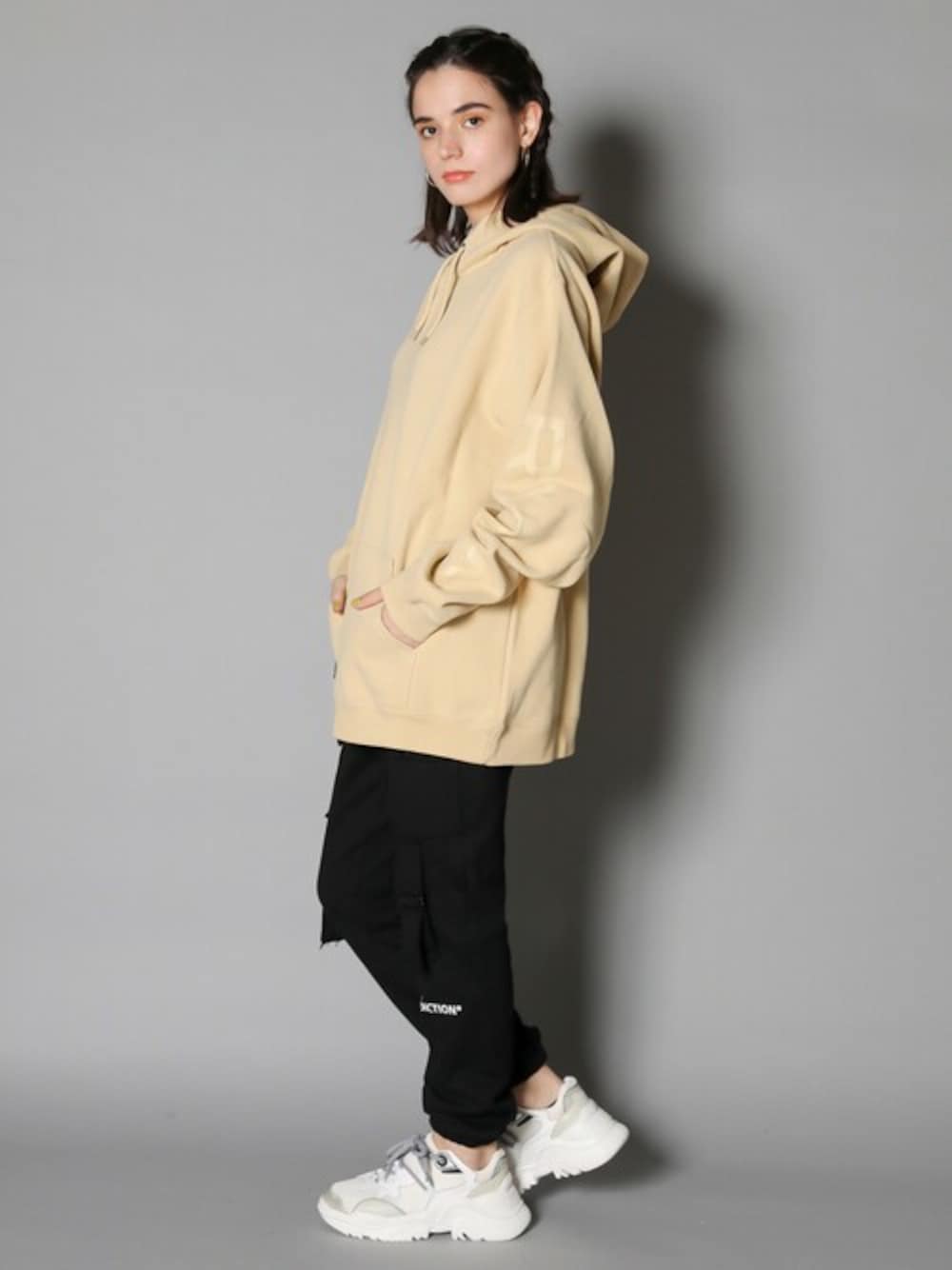 RVCA（ルーカ）の「RVCA-BIG PIXEL HOODIE（パーカー）」 - WEAR