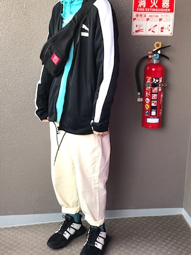 「PUMA（プーマ）のアイテム（その他アウター）」を使った、沙樹さん（レディース・165cm）の冬コーディネート