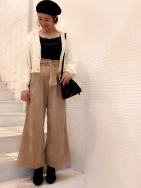 「フェザー」｜「アイテム（ブーティ）」を使った、いけがやあおいさん（レディース・163cm）の秋コーディネート