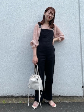 「mline（エムライン）のアイテム（オールインワン・サロペット）」を使った、いけがやあおいさん（レディース・163cm）の春コーディネート