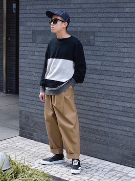 「ohta（オータ）のアイテム」を使った、Wallace & Murronさん（メンズ・170cm）の冬コーディネート