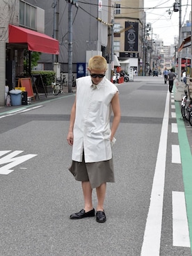 「VOAAOV（ヴォアーブ）のアイテム」を使った、Wallace & Murronさん（メンズ・170cm）の春コーディネート