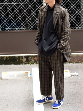 「my beautiful landlet（マイビューティフルランドレット）のアイテム（トップス）」を使った、Wallace & Murronさん（メンズ・175cm）の夏コーディネート