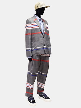 「PRIMURY（プライマリー）のアイテム」を使った、Wallace & Murronさん（メンズ・170cm）の春コーディネート