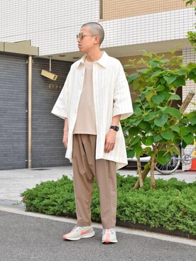 「my beautiful landlet（マイビューティフルランドレット）のアイテム（トップス）」を使った、Wallace & Murronさん（メンズ・170cm）の春コーディネート