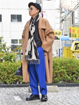 「my beautiful landlet（マイビューティフルランドレット）のアイテム（トレンチコート）」を使った、Wallace & Murronさん（メンズ・165cm）の秋コーディネート