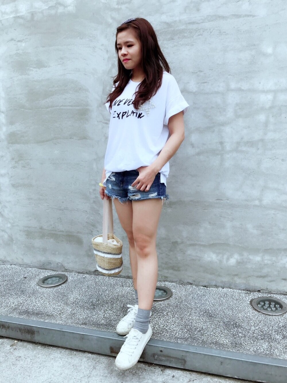 「ootd、summer、ZARA」｜「ZARAのアイテム（Tシャツ/カットソー、ホワイト系）」を使った、Ariel.12さん（レディース・160cm）の秋コーディネートの1枚目の写真