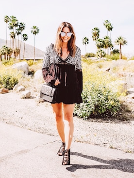 「CHINESE LAUNDRY（チャイニーズランドリー）のアイテム」を使った、Bethany Marieさん（レディース・170cm）の春コーディネート