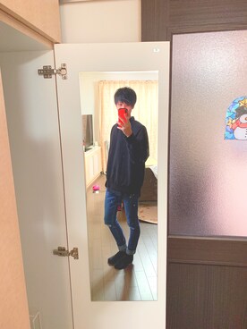「iFace（アイフェイス）のアイテム（その他）」を使った、だいごさん（メンズ・177cm）の冬コーディネート