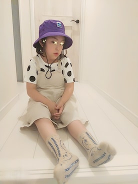 「アイボリー」｜「アイテム（サロペット/オーバーオール）」を使った、アリエル＊さん（キッズ・120cm）の夏コーディネート