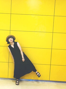 「日系极简」｜「アイテム（ジャンパースカート）」を使った、薯片不加糖.さん（レディース・160cm）の夏コーディネート