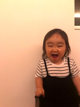 「西松屋（ニシマツヤ）のアイテム（Tシャツ/カットソー、ブラック系）」を使った、utamamaさん（キッズ）の冬コーディネート