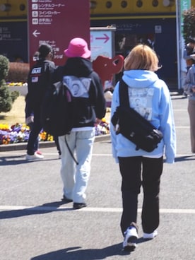 「LABRAT（ラブラット）のLABRAT×COJI-COJI  "COJI-COJI is COJI-COJI" hoodie（パーカー、ブルー系）」を使った、hachiさん（レディース・156cm）の秋コーディネート