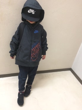 「NIKE（ナイキ）のアイテム（その他アウター）」を使った、ryohhさん（キッズ・110cm）の春コーディネート