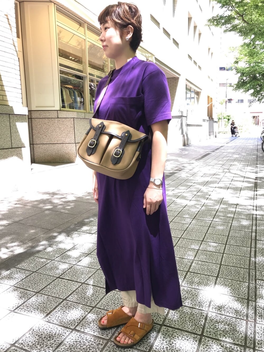 「ワンピース、Bshop、BRADY、パープル、ぽっちゃりコーデ、unfil、Bshop神戸店」｜「unfilの【unfil】コットンフランネル Tシャツドレス WOMEN（ワンピース、パープル系）」を使った、森田 玲加さん（レディース・158cm）の夏コーディネートの1枚目の写真