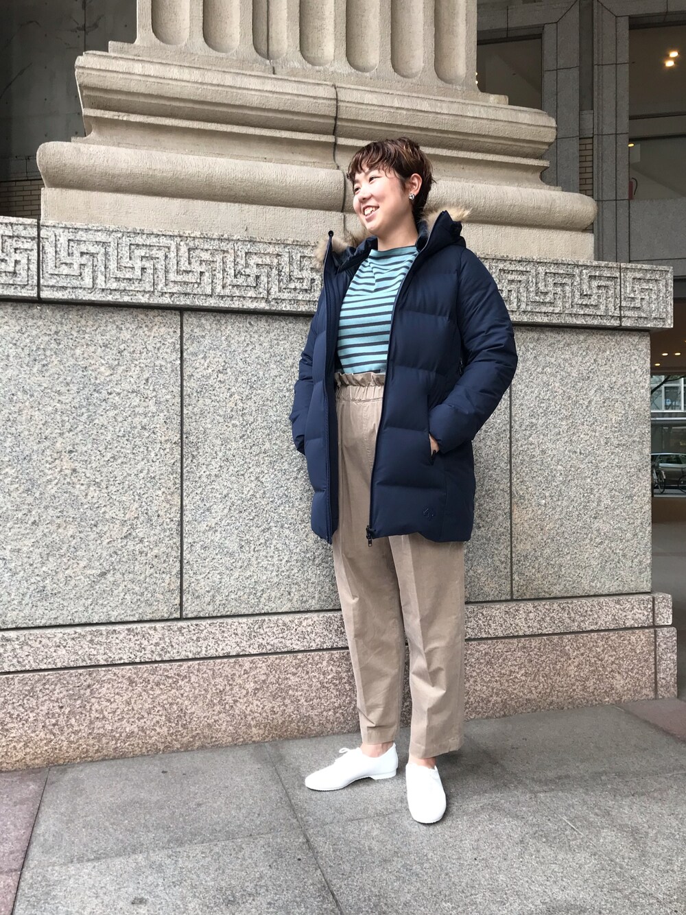 「アウター、冬コーデ、Bshop、ぽっちゃりコーデ、水沢ダウン、Bshop神戸店」｜「LE GLAZIKの【LE GLAZIK】コーデュロイ イージーパンツ WOMEN（その他パンツ、ベージュ系）」を使った、森田 玲加さん（レディース・158cm）の夏コーディネートの1枚目の写真