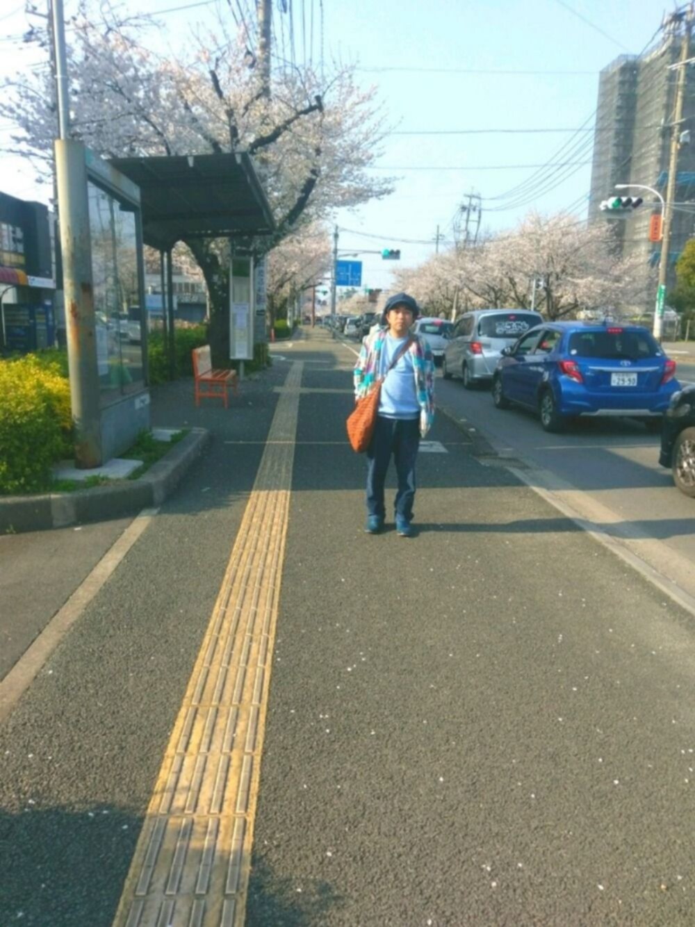 「ワントーンコーデ、春コーデ、休日スタイル、GU、古着MIX、プチプラのさとし、個性的、原宿系」｜「Rubenのアイテム（キャスケット、ブルー系）」を使った、さとし🐨相互さん（メンズ・159cm）の春コーディネートの1枚目の写真