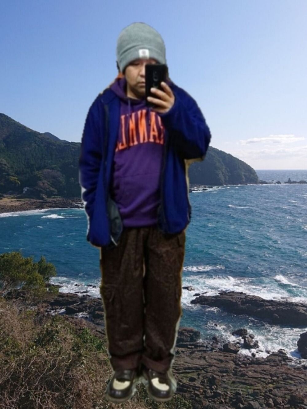 「ニット帽、パーカー、ひょう柄、ローファー、プチプラ、個性的、ストリートコーデ、ワイドパンツ、プチプラのさとし、相互フォロー」｜「FRANKLIN & MARSHALLのアイテム（ニットキャップ/ビーニー、グレー系）」を使った、さとし🐨相互さん（メンズ・159cm）の冬コーディネートの1枚目の写真