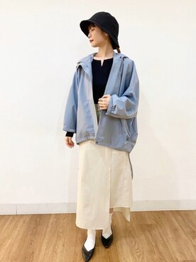「SENSE OF PLACE by URBAN RESEARCH（センスオブプレイスバイアーバンリサーチ）のアイテム（マウンテンパーカー）」を使った、コトさん（レディース・160cm）の春コーディネート