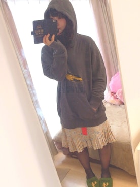 「Marc by Marc Jacobs（マークバイマークジェイコブス）のアイテム（スカート）」を使った、mikyanさん（レディース・160cm）の春コーディネート