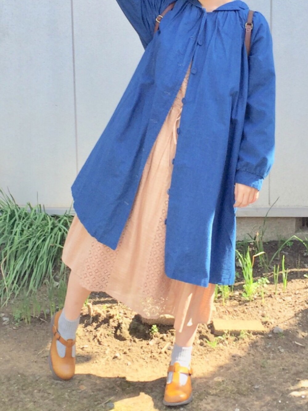 「Samansa Mos2のアイテム（ワンピース、オレンジ系）」を使った、m . o *さん（レディース・151cm）の春コーディネートの1枚目の写真
