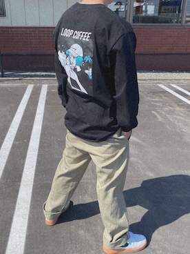 「LOOPのアイテム（トップス）」を使った、陸斗さん（メンズ・169cm）の春コーディネート