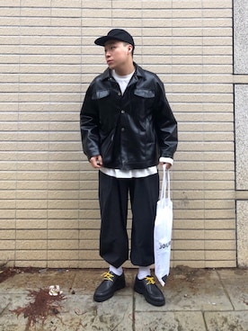 「MUJI」｜「アイテム（ブーツ）」を使った、JIABAU WANGさん（メンズ・168cm）の春コーディネート