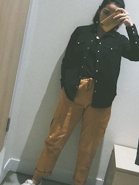 「Levis BLACK（リーバイスブラック）のアイテム」を使った、肉松卷蛋黄さん（レディース・168cm）の秋コーディネート