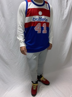 「Reebok（リーボック）のアイテム（タンクトップ、レッド系）」を使った、KATTOパイセンさん（メンズ・182cm）の春コーディネート