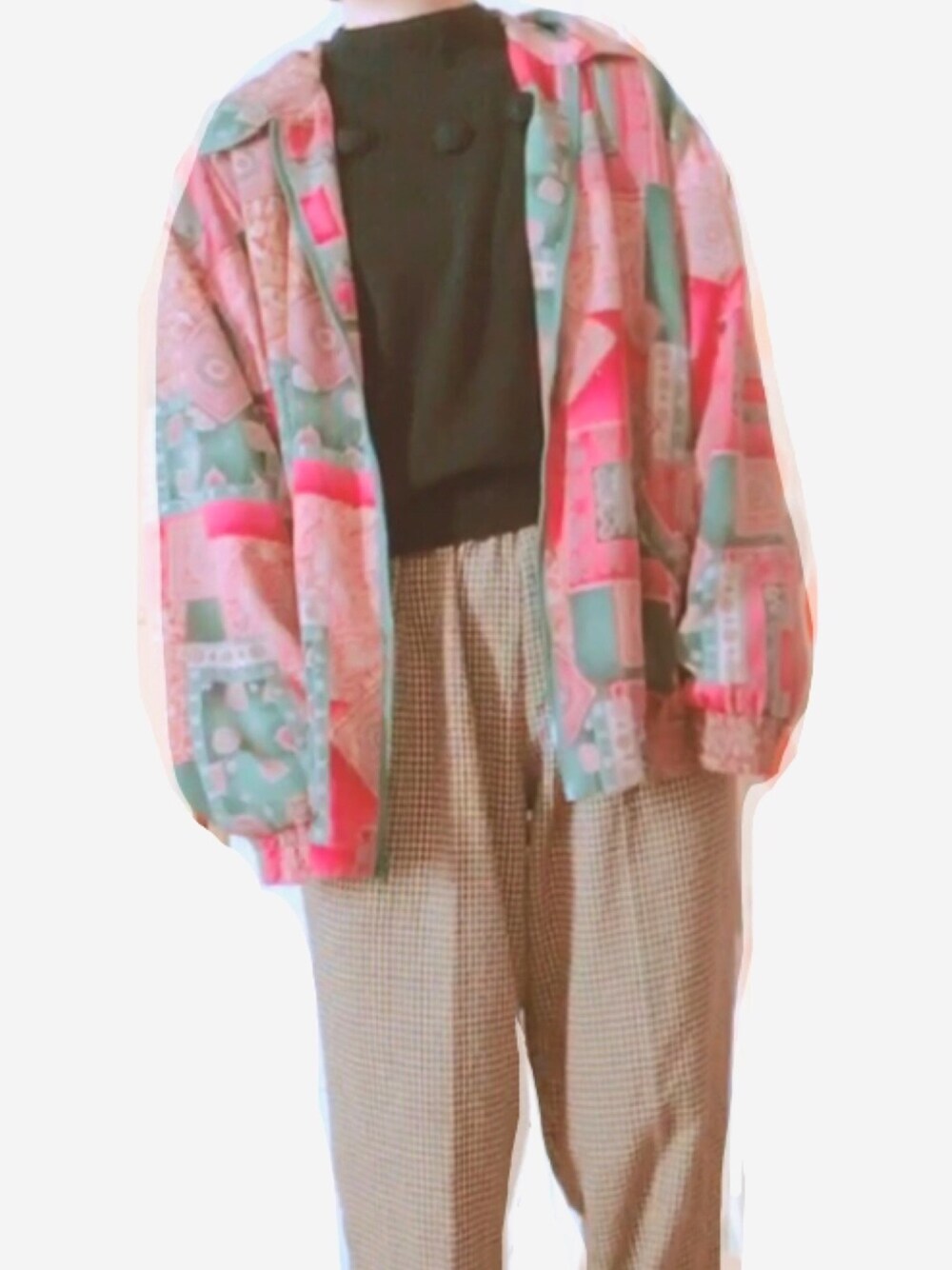 「チェックパンツ、大学生、プチプラ、柄、ビッグシルエット、フォローミー、フォロバ、古着、used、おばあちゃん」｜「usedのアイテム（その他パンツ、ベージュ系）」を使った、こせさん（レディース・155cm）の秋コーディネートの1枚目の写真